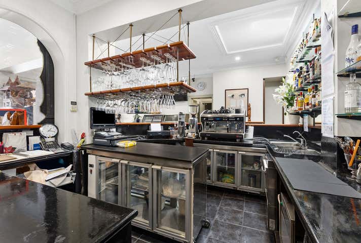 22 Pakington Street Geelong West VIC 3218 - Image 5