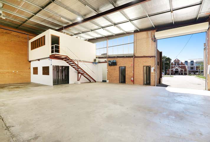 14 Hehir Street Belmont WA 6104 - Image 6