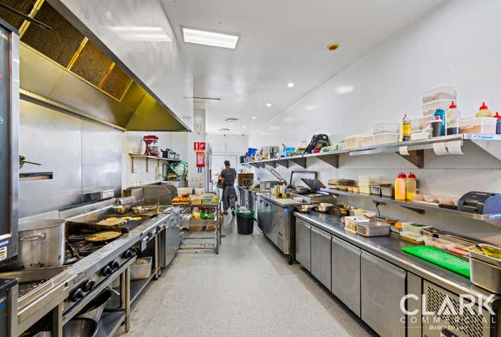 8/240 Varsity Parade Varsity Lakes QLD 4227 - Image 6