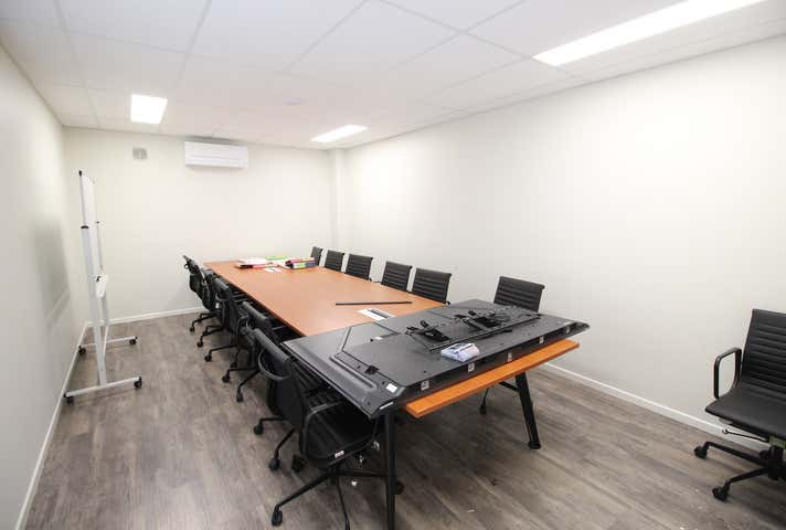 318-320 Anzac Avenue Harristown QLD 4350 - Image 4