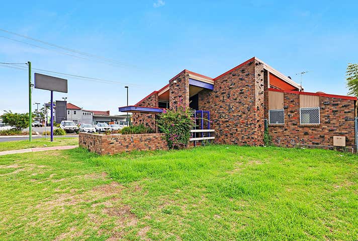 6 Strickland Street Bunbury WA 6230 - Image 3