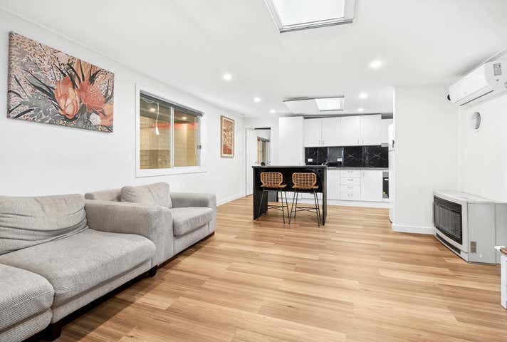 8/156 Victoria Street North Geelong VIC 3215 - Image 3