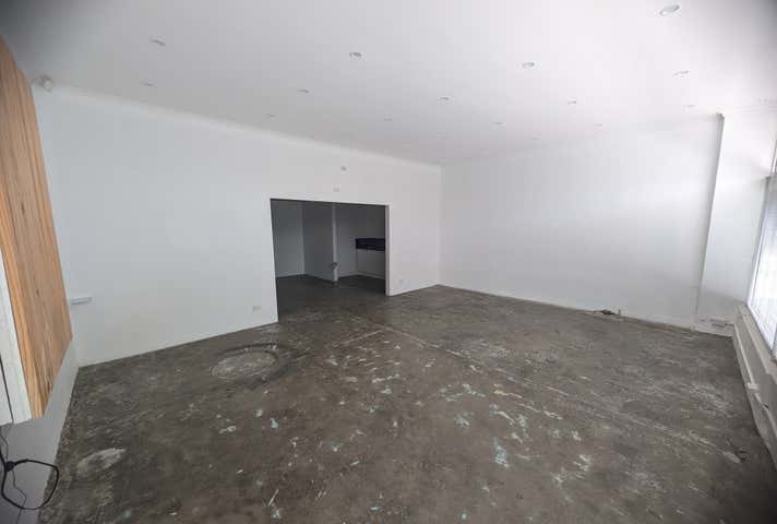 70 Berkeley Street Huntingdale VIC 3166 - Image 2