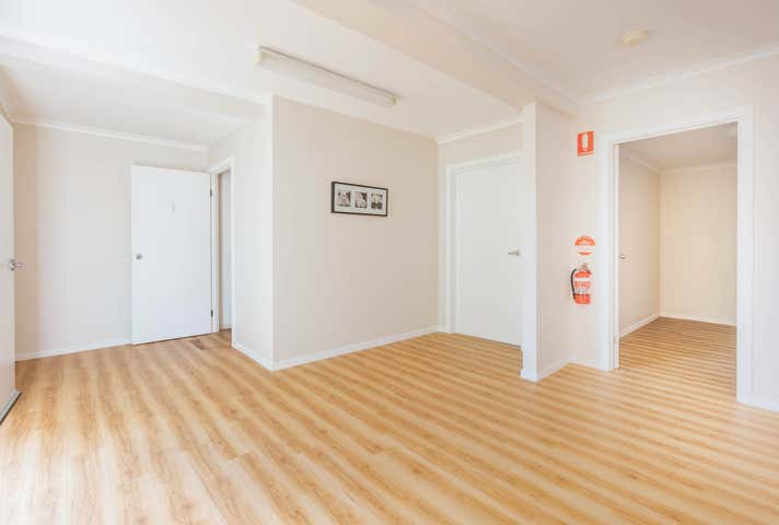5 Gray Street Ipswich QLD 4305 - Image 13