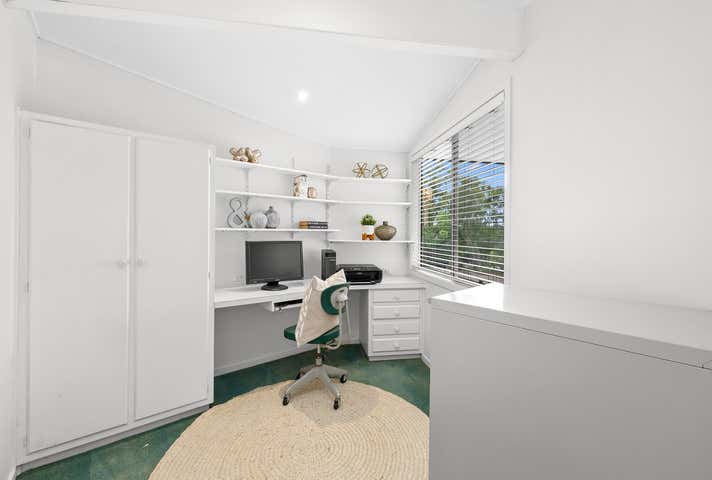 121 Lancing Street Pullenvale QLD 4069 - Image 34