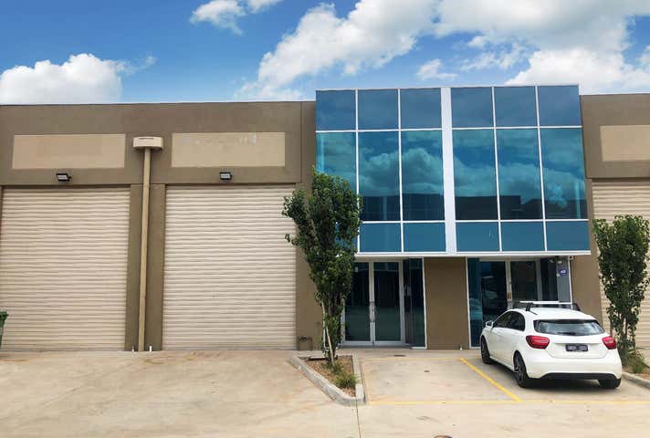 8/22 Makland Drive Derrimut VIC 3026 - Image 1