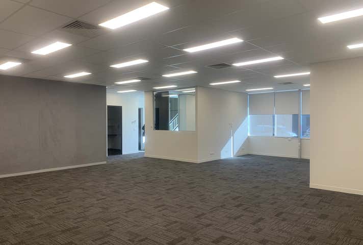 39 Bakehouse Road Kensington VIC 3031 - Image 6