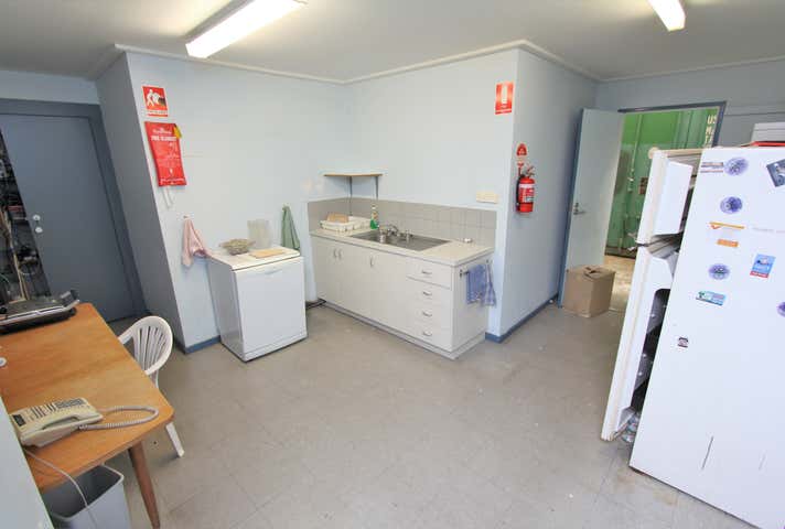 2/93 Rushdale Street Knoxfield VIC 3180 - Image 14