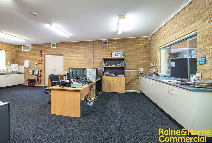 14 Browne Street Campbelltown NSW 2560 - Image 11