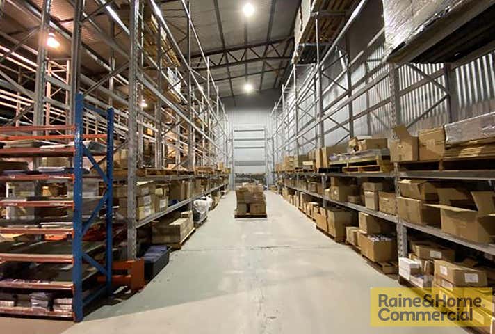 2B/919-925 Nudgee Road Banyo QLD 4014 - Image 3