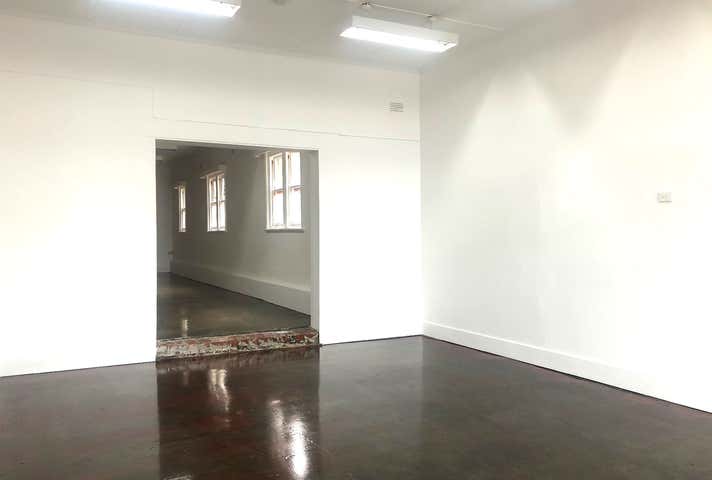 220 Buckley Street Essendon VIC 3040 - Image 3