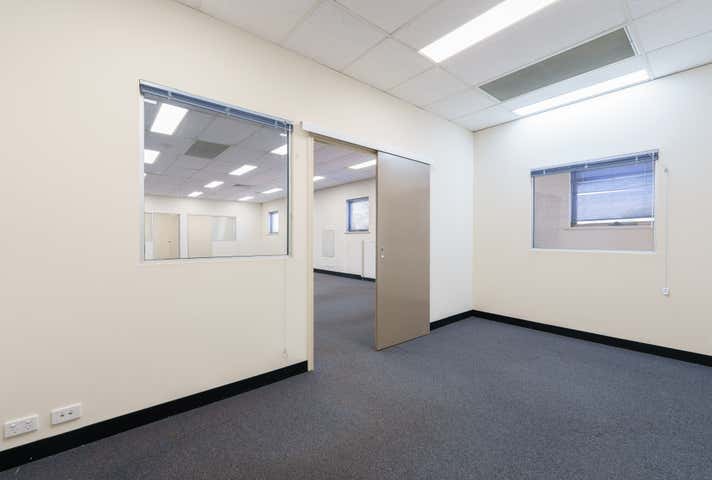 2 Mackie Street Victoria Park WA 6100 - Image 10