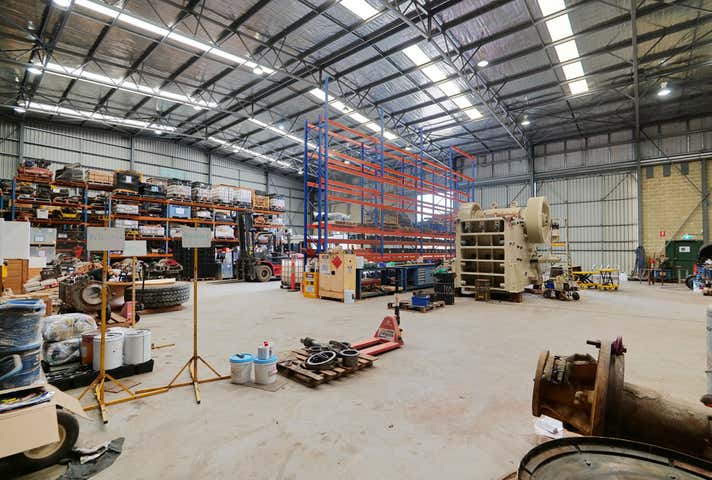 5 Baltic Court Maddington WA 6109 - Image 13