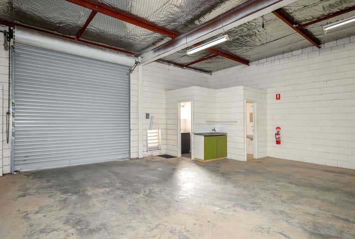 Unit 2, 17 Prindiville Drive Wangara WA 6065 - Image 9