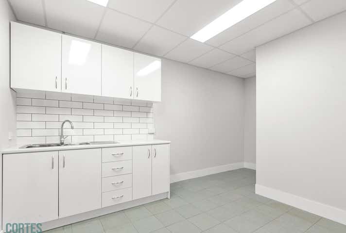 Unit 1/6 Geelong Court Bibra Lake WA 6163 - Image 10