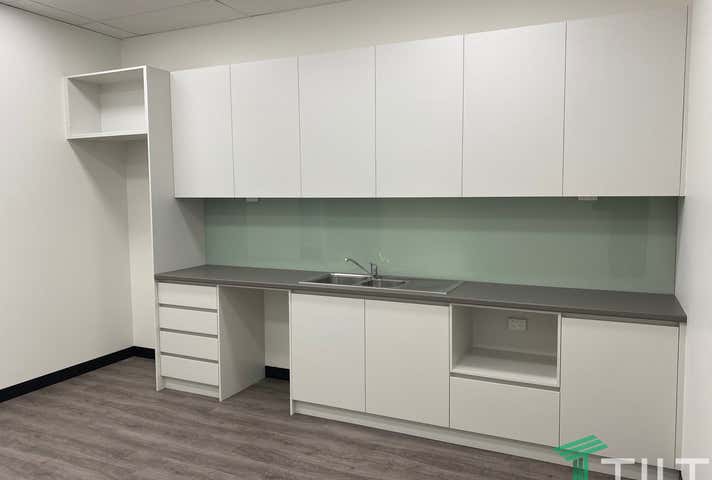 2/180 Bannister Road Canning Vale WA 6155 - Image 7