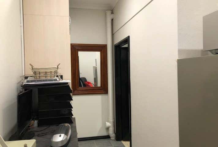 54 Buckingham Drive Wangara WA 6065 - Image 9