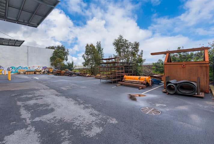 10 Bellows Street Welshpool WA 6106 - Image 15