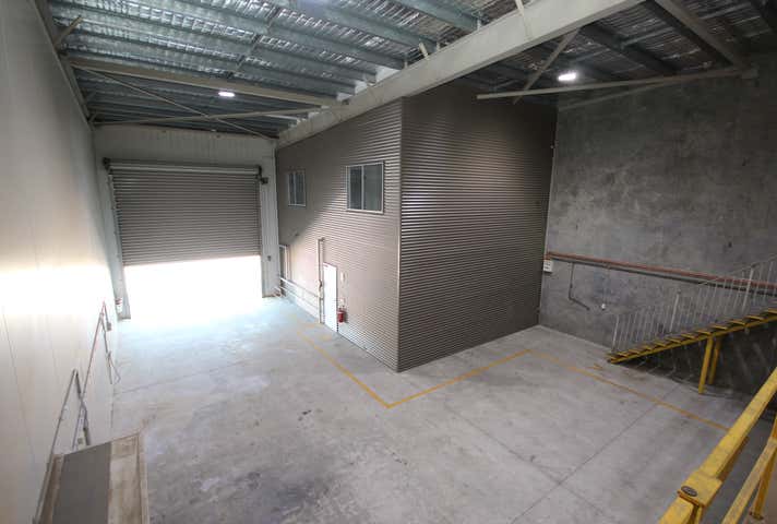 4A/5-9 Turnbull Street Garbutt QLD 4814 - Image 2