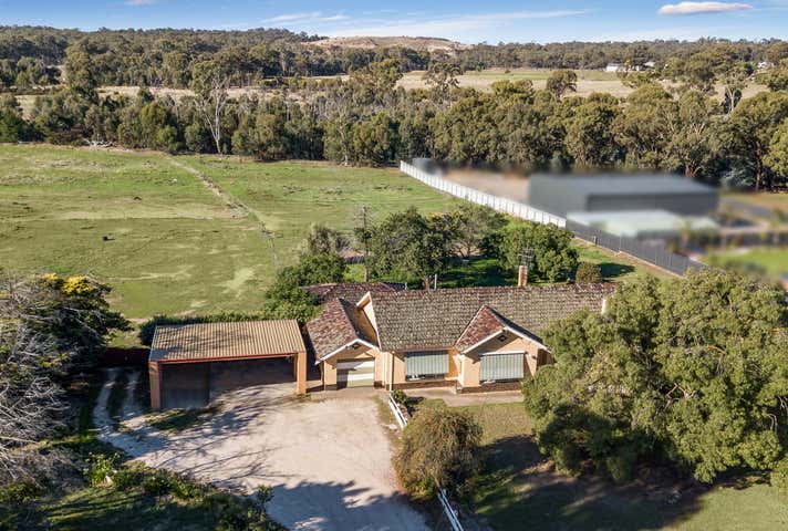 28 Golf Links Road Maiden Gully VIC 3551 - Image 5