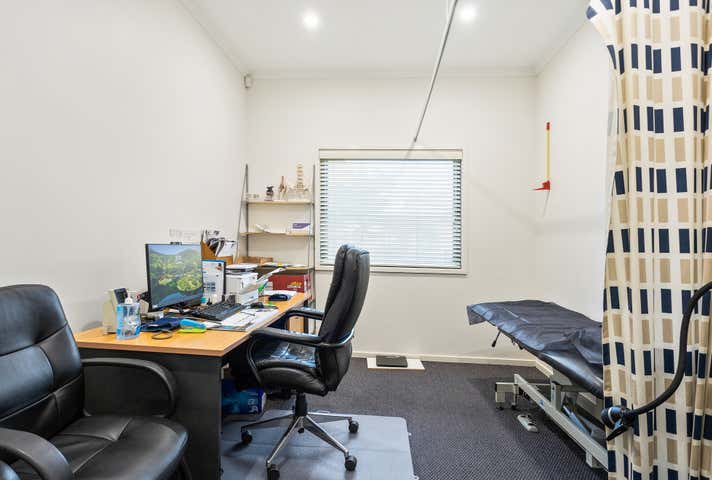 29 Central Road Unanderra NSW 2526 - Image 8