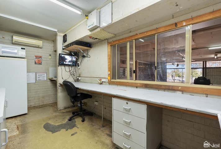 7/26 Commerce Avenue Armadale WA 6112 - Image 13