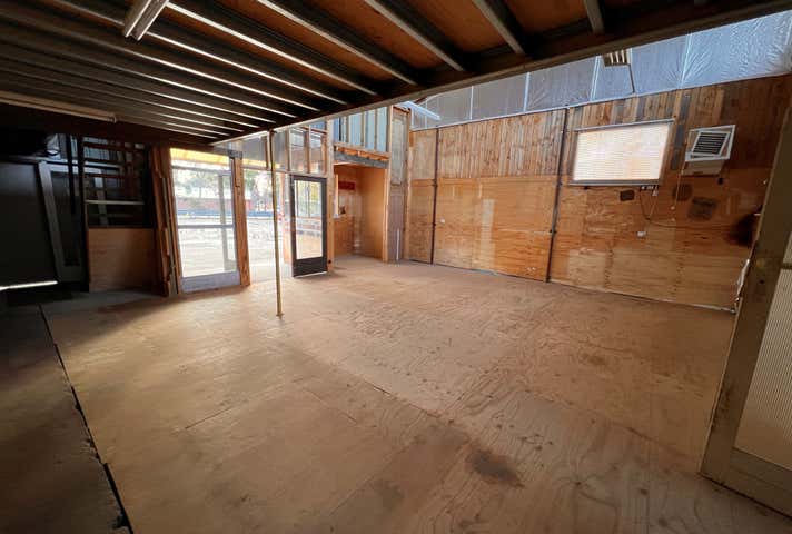 4 Eames Street Albury NSW 2640 - Image 3