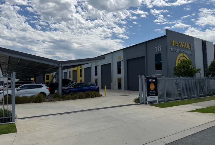 15/10 Logistics Place Arundel QLD 4214 - Image 14