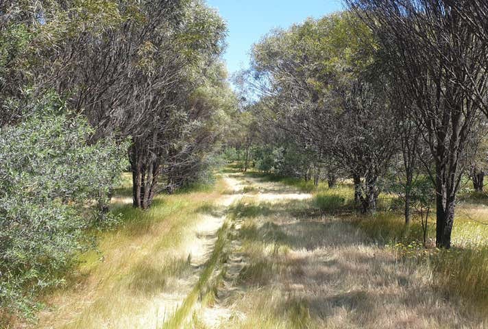 38 Avoca Road Morbinning WA 6304 - Image 9