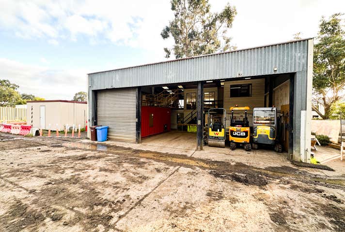 7 Hayward Road Ferntree Gully VIC 3156 - Image 4