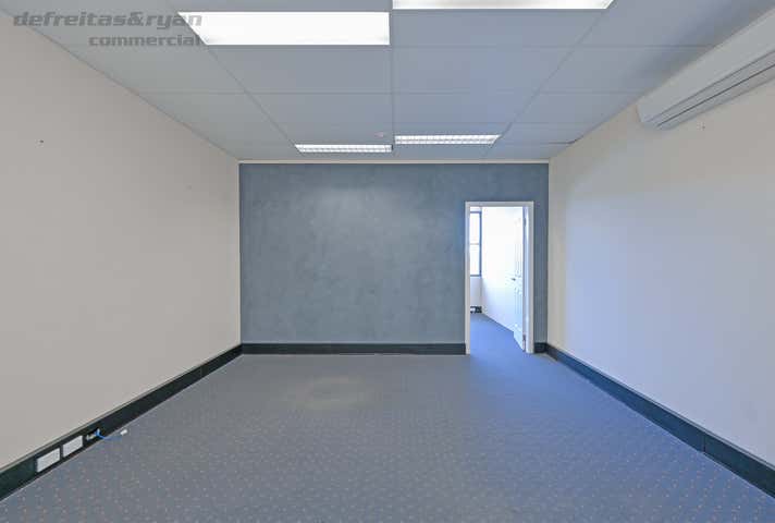 3/11 Blackly Row Cockburn Central WA 6164 - Image 8