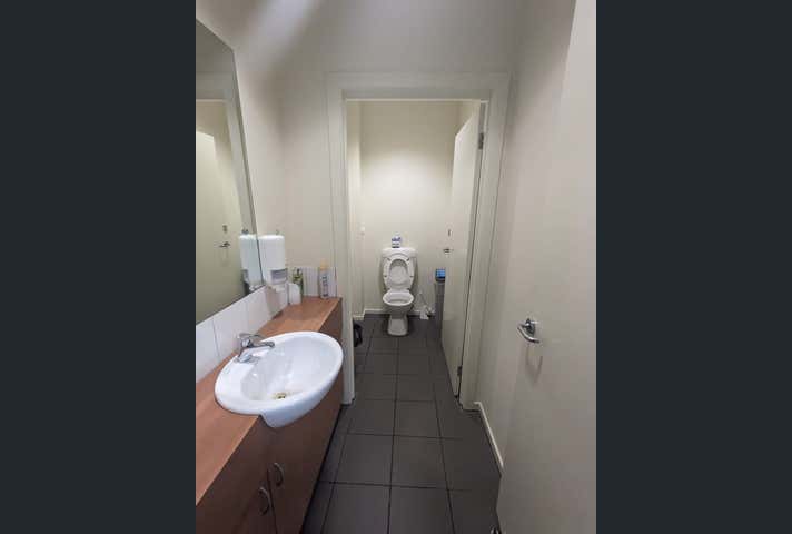 10/20 Duerdin Street Clayton VIC 3168 - Image 9