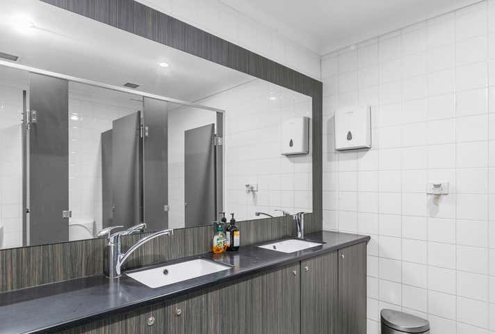 137 Melville Parade Como WA 6152 - Image 21