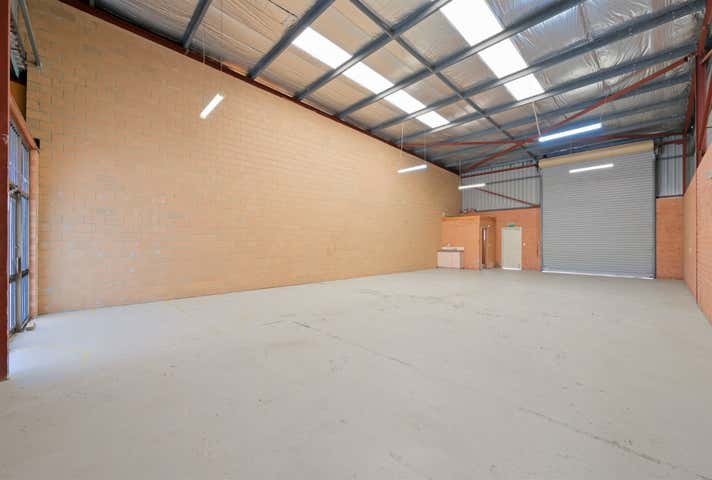 9/15 Port Kembla Drive Bibra Lake WA 6163 - Image 4