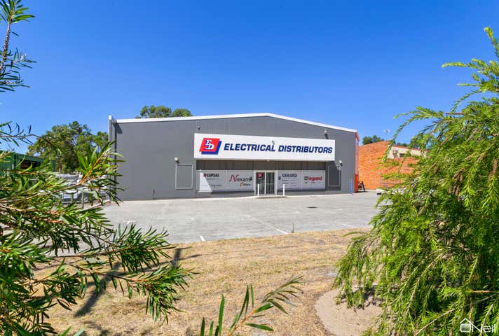 17 Gillam Drive Kelmscott WA 6111 - Image 4