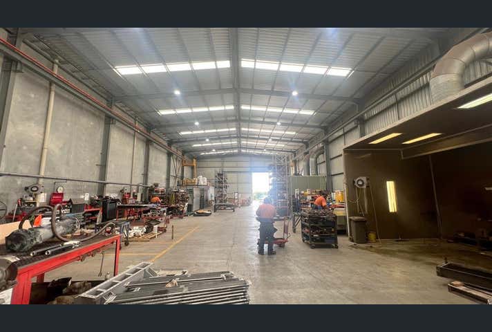 13 Walters Way Forrestfield WA 6058 - Image 5