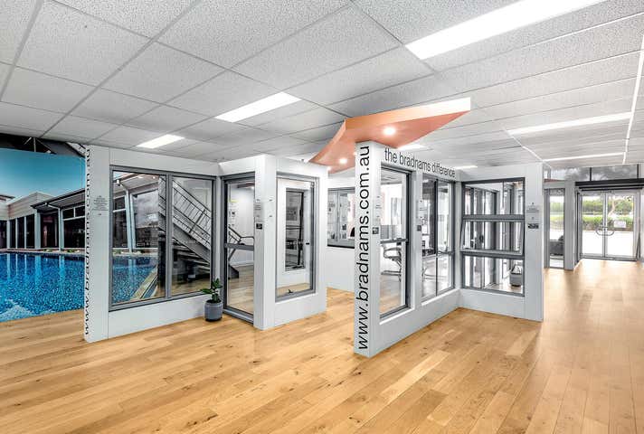 7/22-30 Wallace Avenue Point Cook VIC 3030 - Image 2