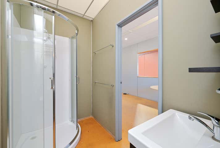 3/33 Hammond Road Cockburn Central WA 6164 - Image 16