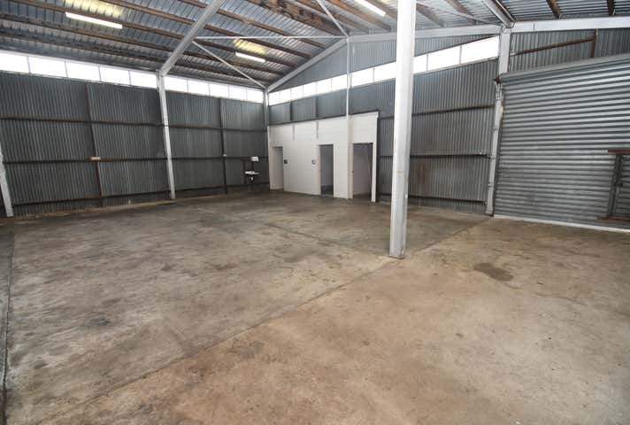 2/23 Rendle Street Aitkenvale QLD 4814 - Image 4