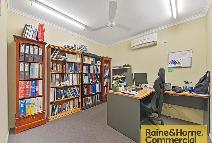 153 Kensington Way Bray Park QLD 4500 - Image 9