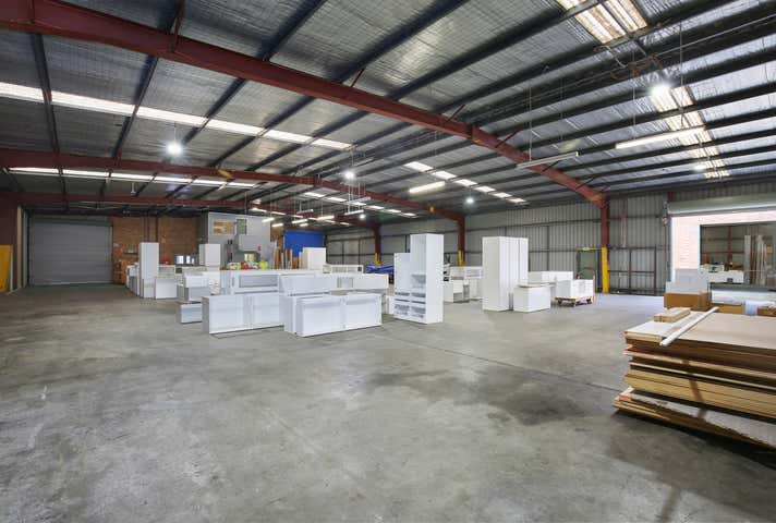 13 Doyle Avenue Unanderra NSW 2526 - Image 4