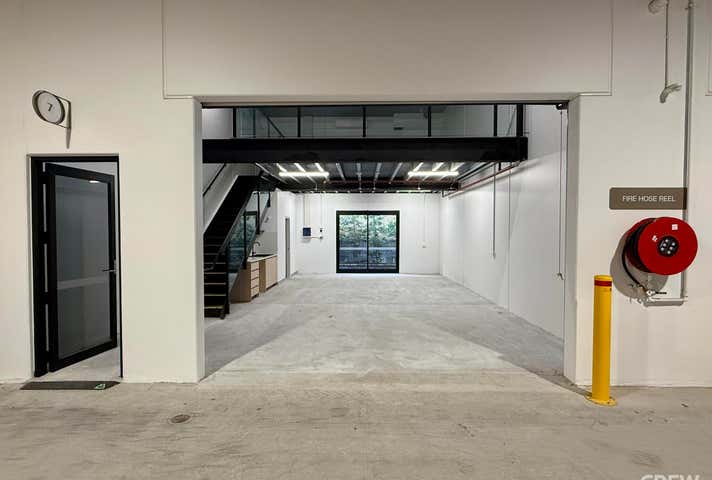 7/515 Olsen Avenue Southport QLD 4215 - Image 6