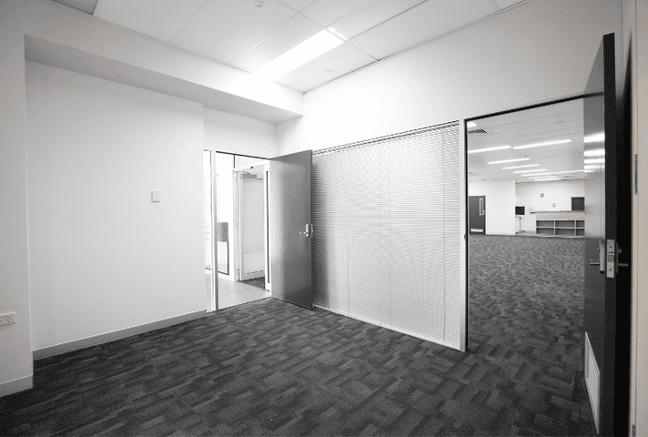 E & K, 204 Victoria Street Mackay QLD 4740 - Image 3