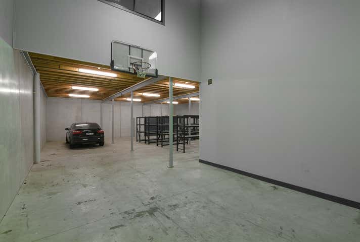 9/1498 Ferntree Gully Rd Knoxfield VIC 3180 - Image 3