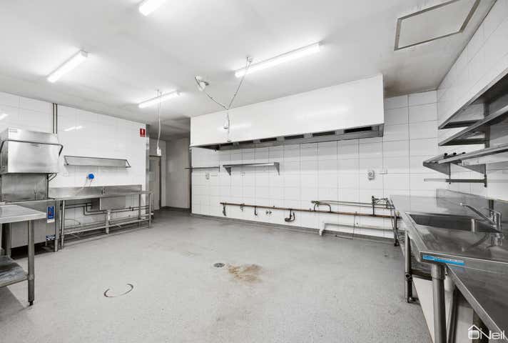 198 Brookton Highway Kelmscott WA 6111 - Image 16