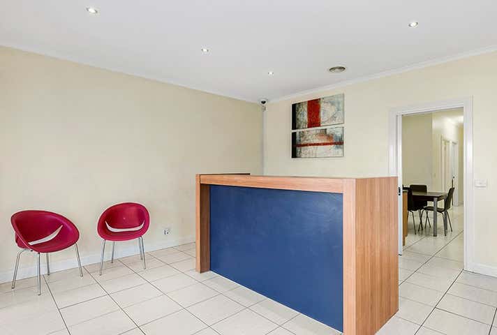 2/15 Hammer Court Hoppers Crossing VIC 3029 - Image 5