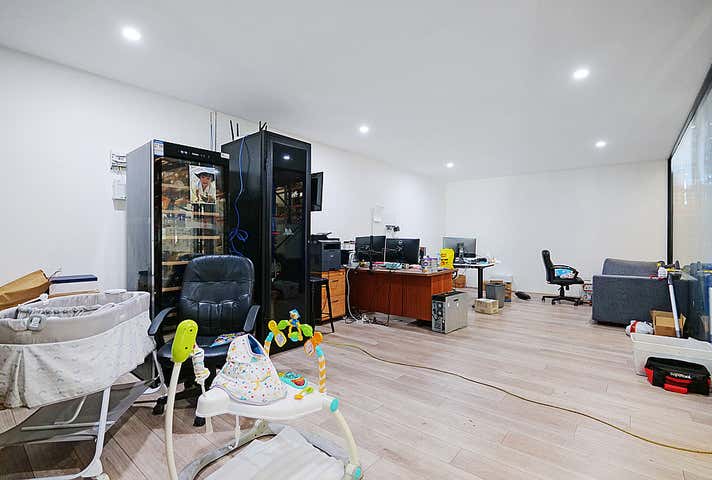 68 Bannister Road Canning Vale WA 6155 - Image 10