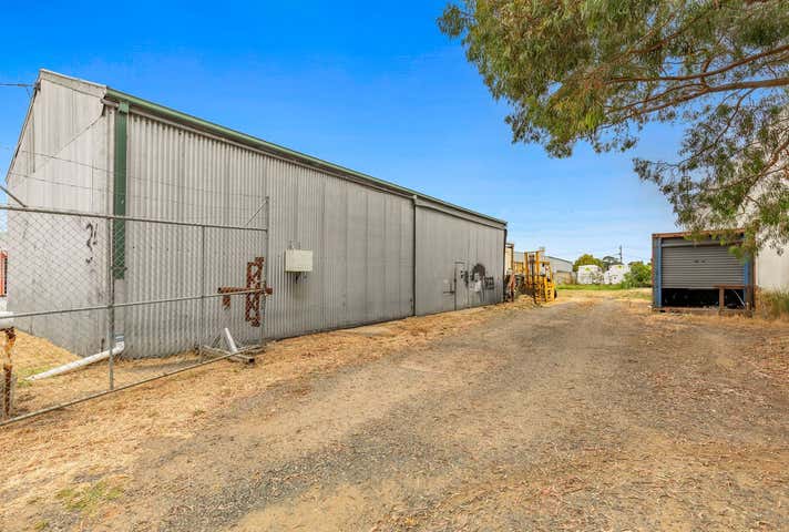 34 Marine Parade Ocean Grove VIC 3226 - Image 3