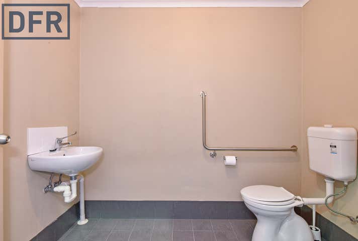 7/11 Milson Place O'Connor WA 6163 - Image 12