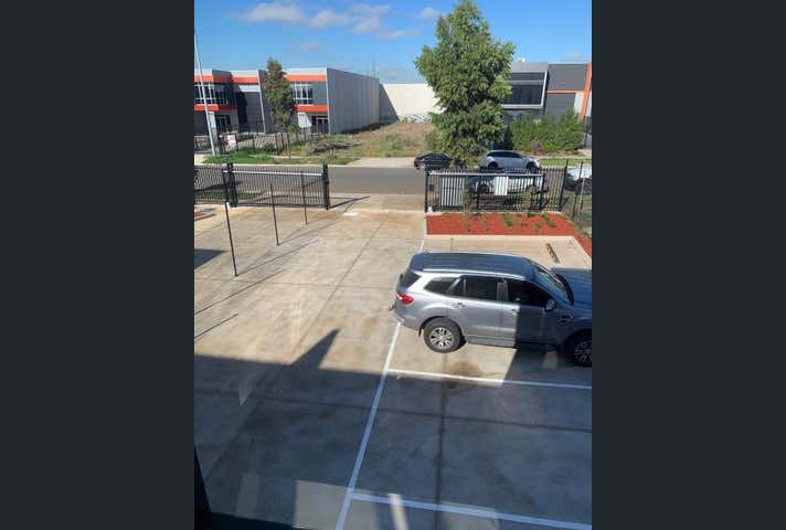 Unit 2, 6 Geehi Way Ravenhall VIC 3023 - Image 9